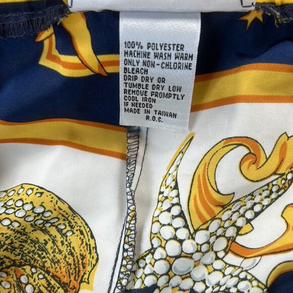 Vintage 80s Joyce gold and navy seashell novelty print silky shorts, size 8 - Picture 8 of 11